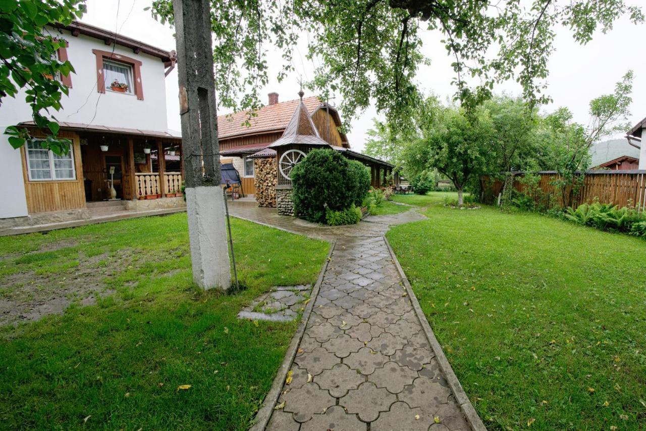 Pensiunea Casa Bianca - Bucovina Vama  Luaran gambar