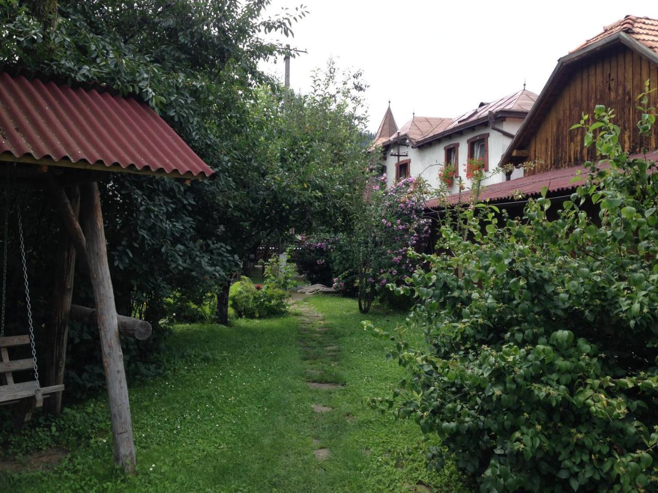 Pensiunea Casa Bianca - Bucovina Vama  Luaran gambar